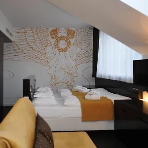 4* Hotell Alma Boutique-hotel