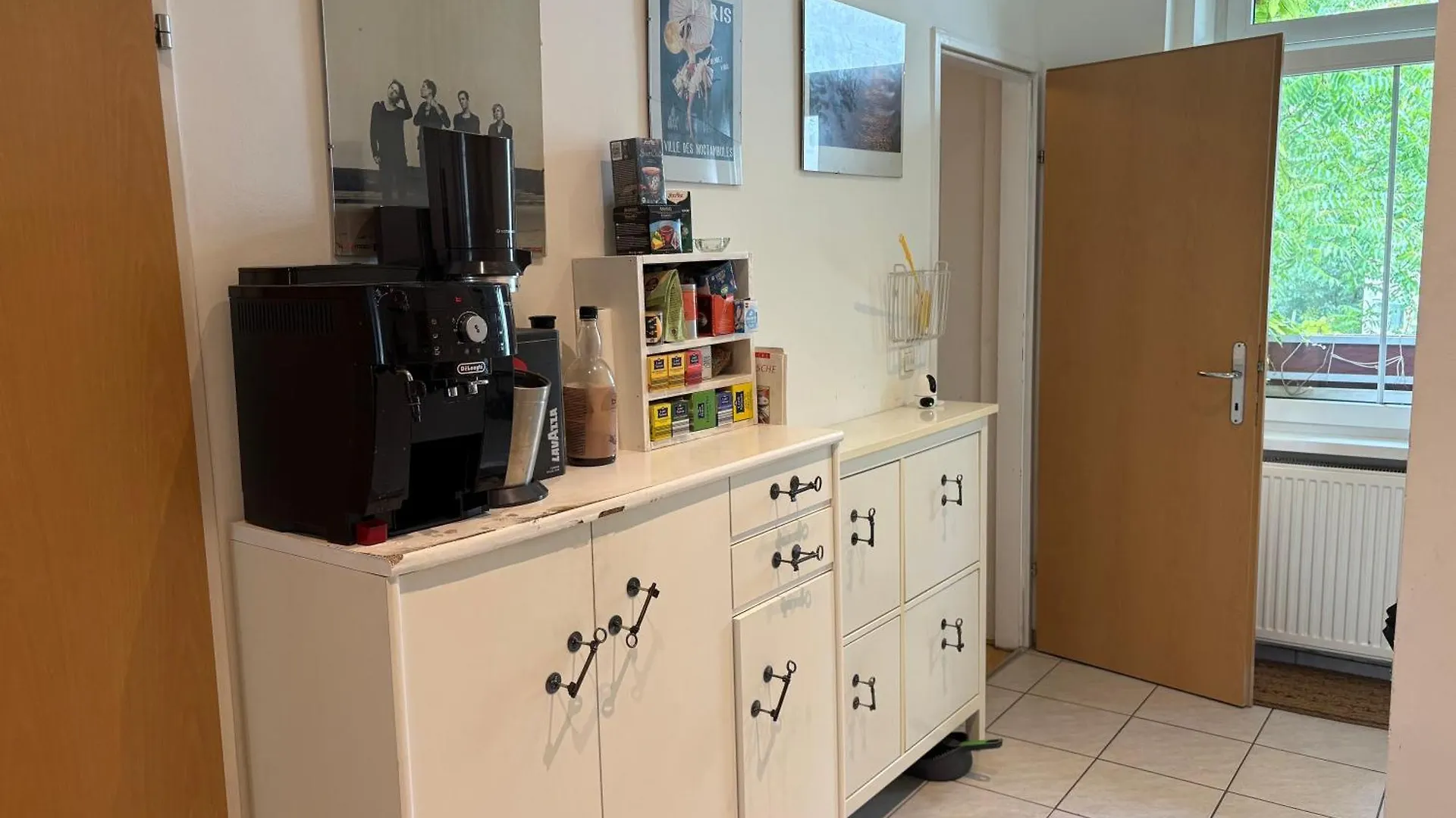 Gruen, Ruhig Und Zentral, Grosses Apartment Mit Gruenblick Vienna