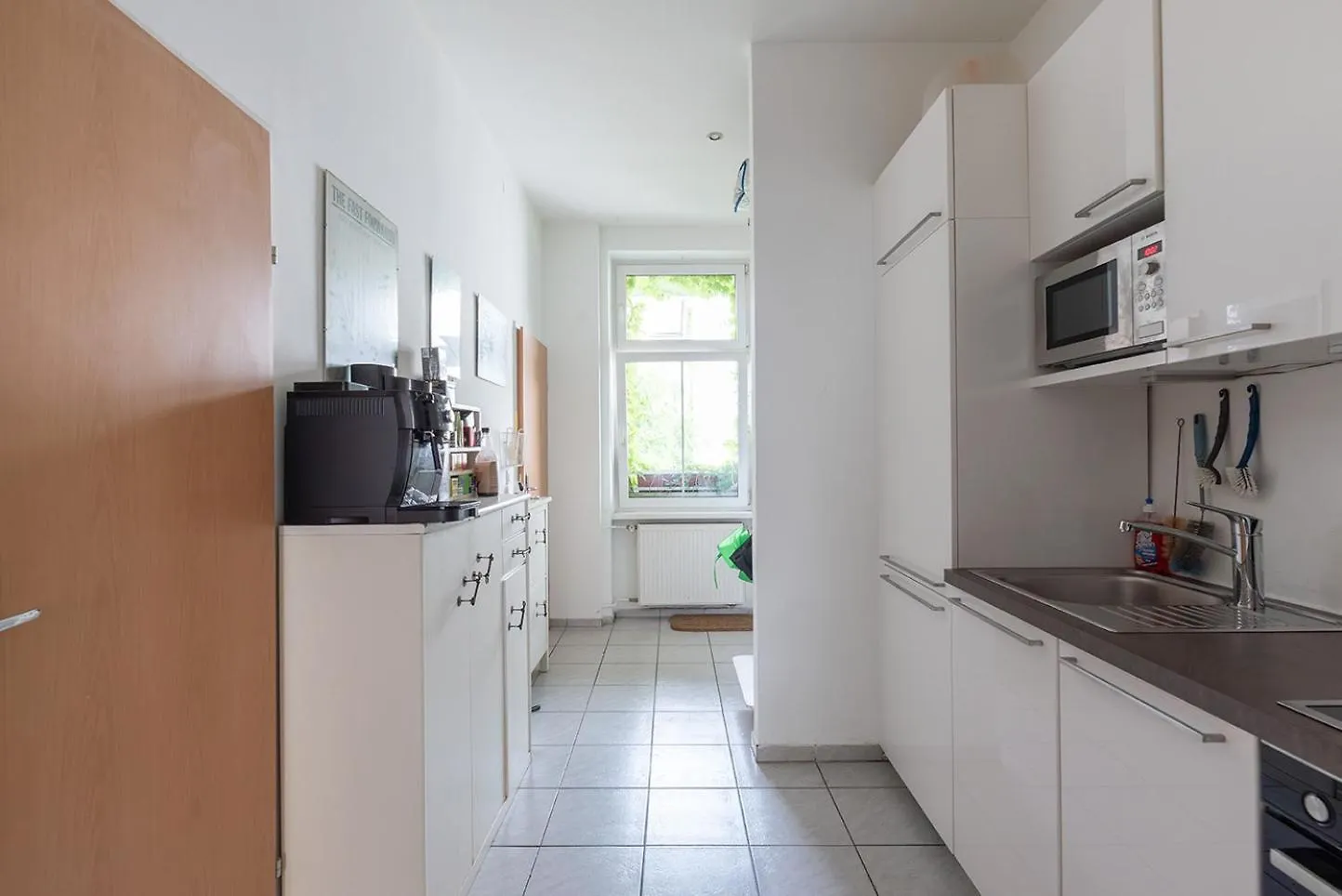 Gruen, Ruhig Und Zentral, Grosses Apartment Mit Gruenblick 비엔나