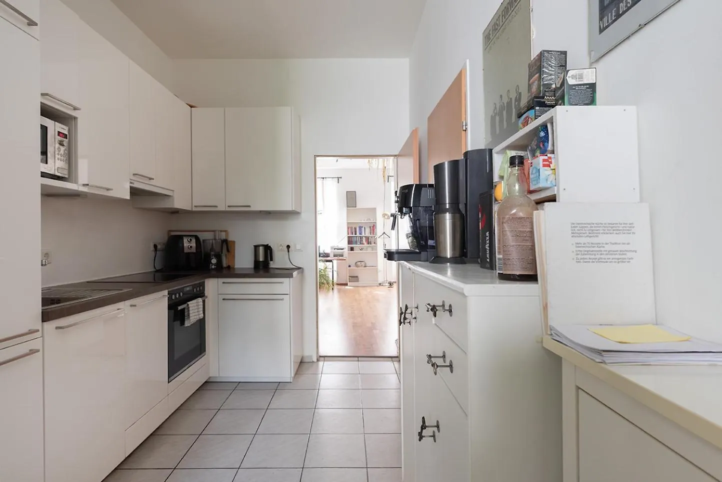 Gruen, Ruhig Und Zentral, Grosses Apartment Mit Gruenblick 비엔나